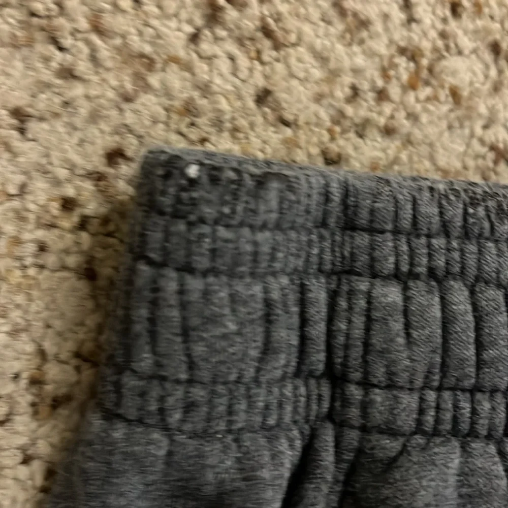 Under Armour Gray Sweatpants Relaxed Fit Joggers